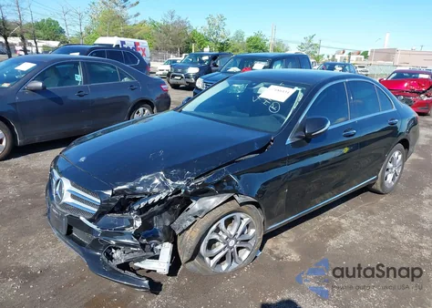 2015 Mercedes-Benz C 300 4Matic/Luxury 4Matic/Sport 4Matic from USA, damaged, VIN 55SWF4KB9FU080101